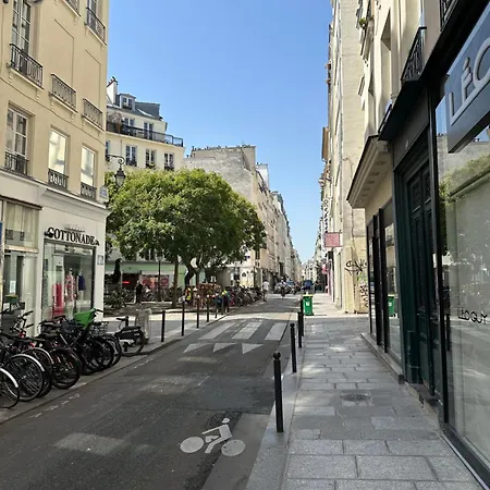 Appartement Au Coeur De Paris